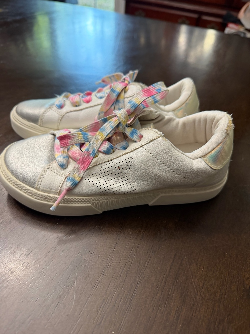 Art Class Size 1 Sneakers